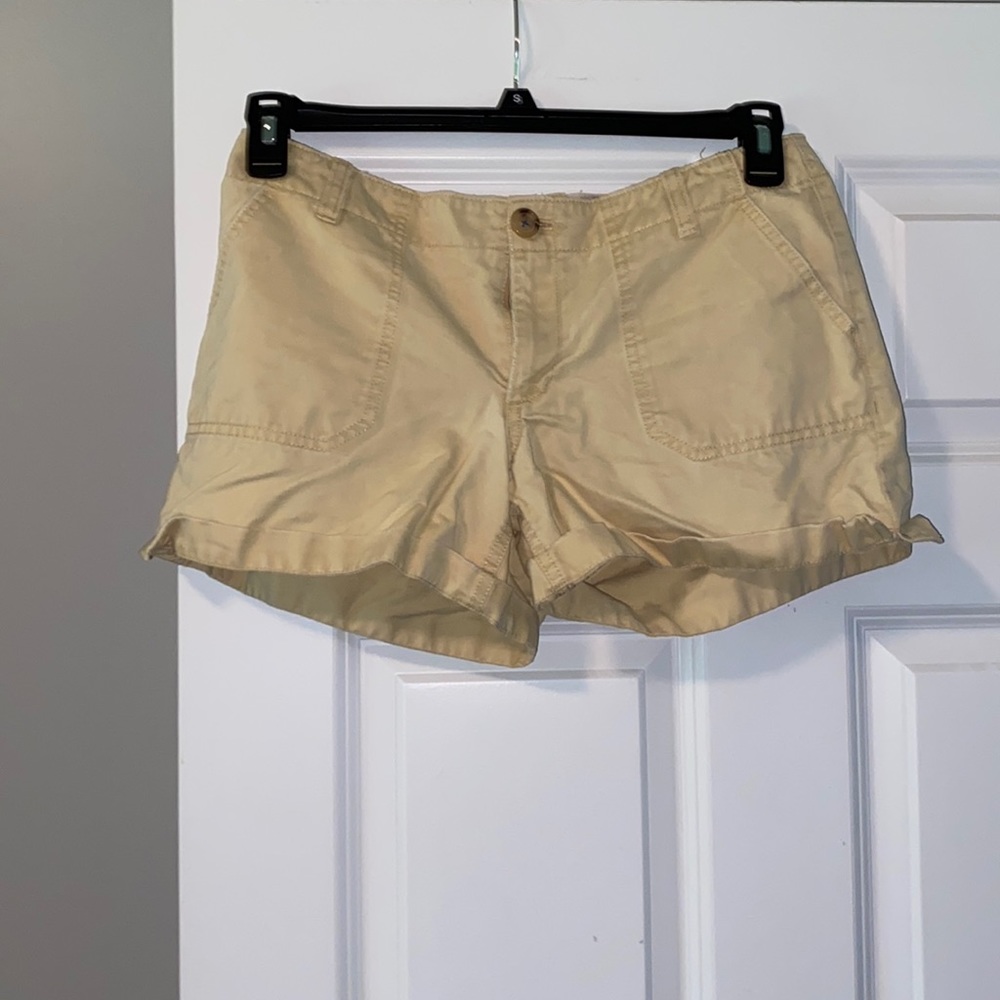 Mid-rise Old Navy shorts